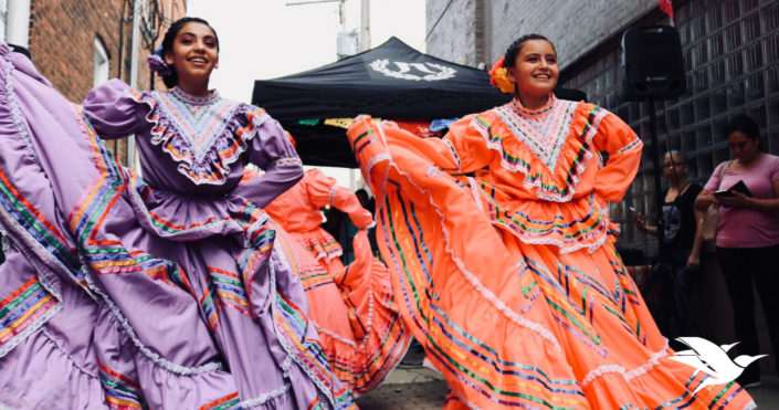 Blog covers as Smart Object-1 Valencia dancers Spanish dance tango women travel CuddlyNest