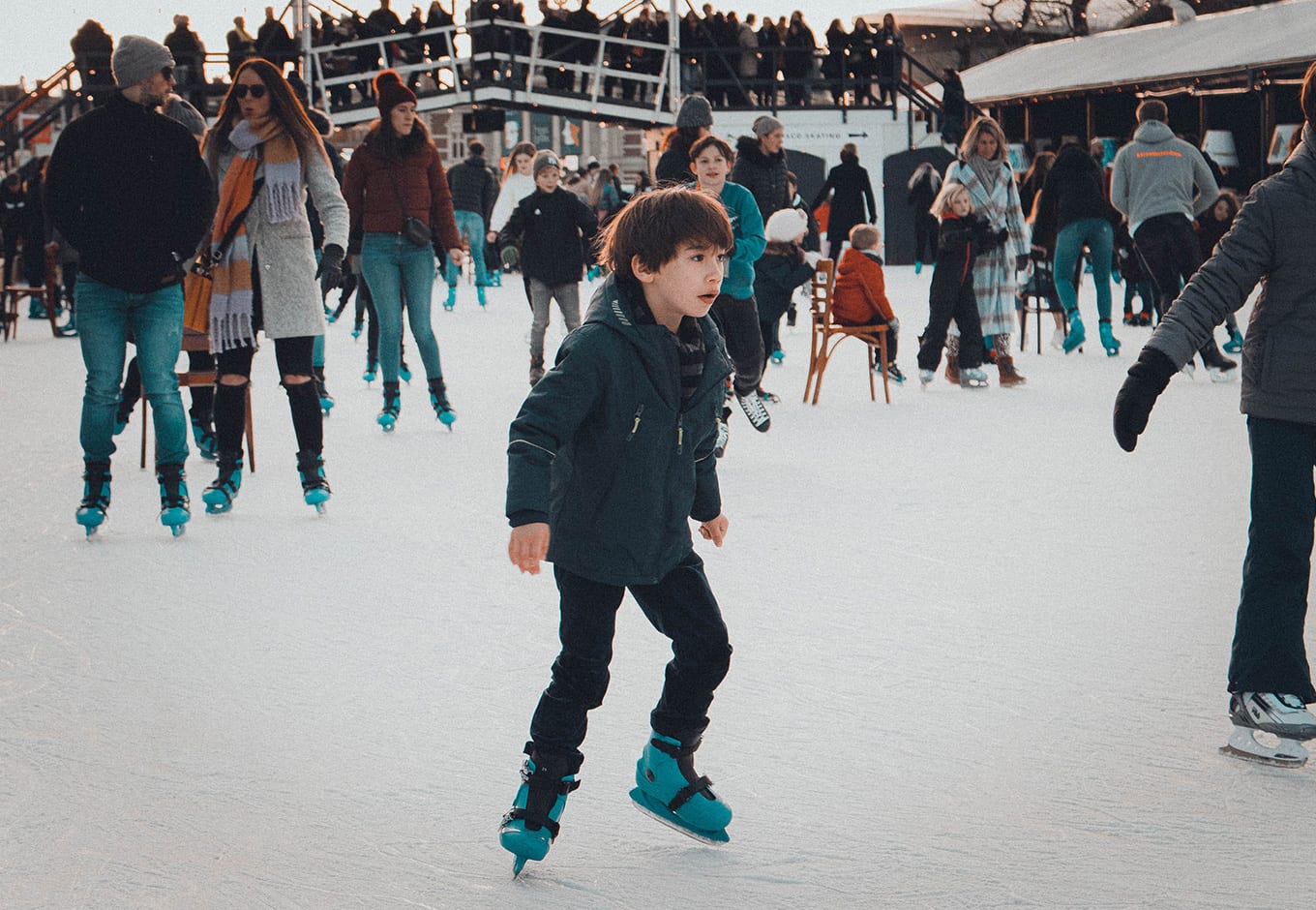 Ice-Skating-In-NYC-2020 | CuddlyNest Travel Blog Sky Rink at Pier 17