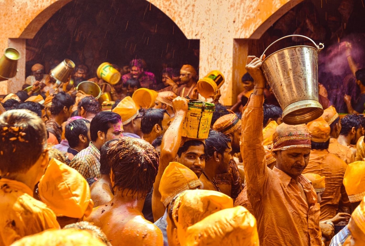 holi travel guide yellow temple in uttar pradesh