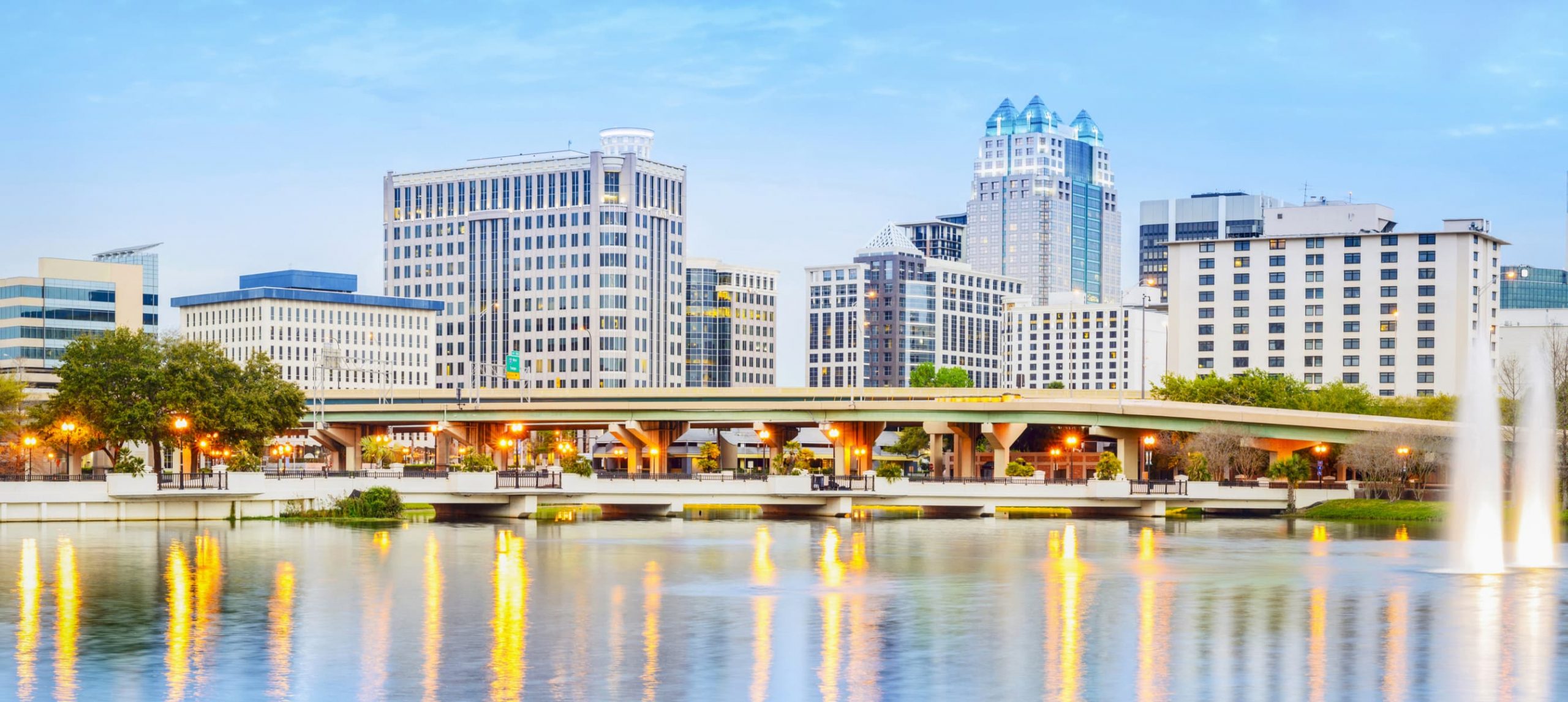 Downtown Orlando Skyline. Located in Lake Eola Park, Orlando, Florida, USA.