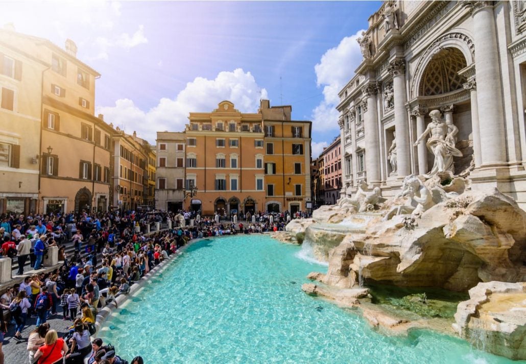 best-time-to-visit-rome-fontana-di-trevi | CuddlyNest Travel Blog