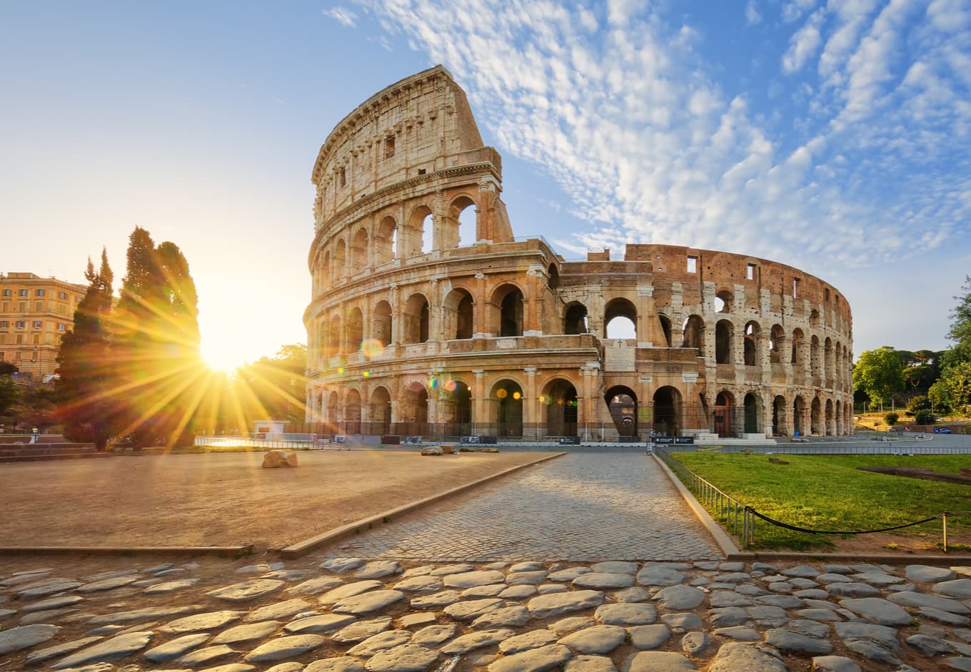 The 13 Best Attractions Italy | CuddlyNest