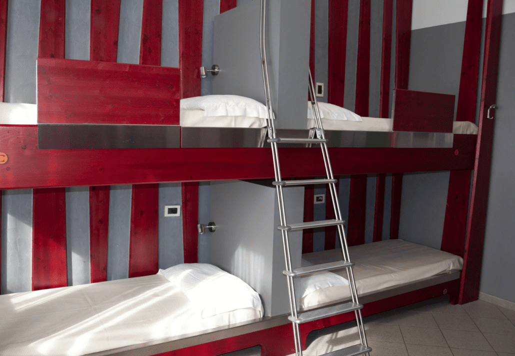 Hostels In Rome - Bedroom with bunk beds in Roma Scout Center