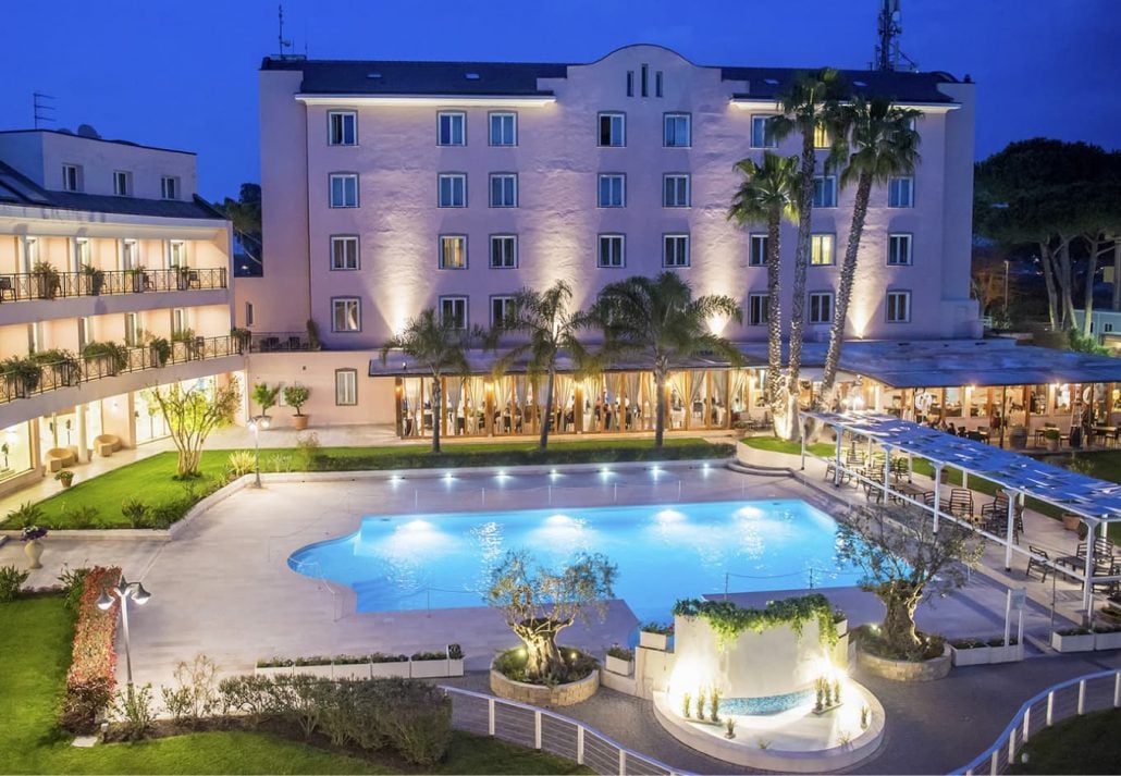 hotels-near-rome-airport-isola-sacra-rome | CuddlyNest Travel Blog