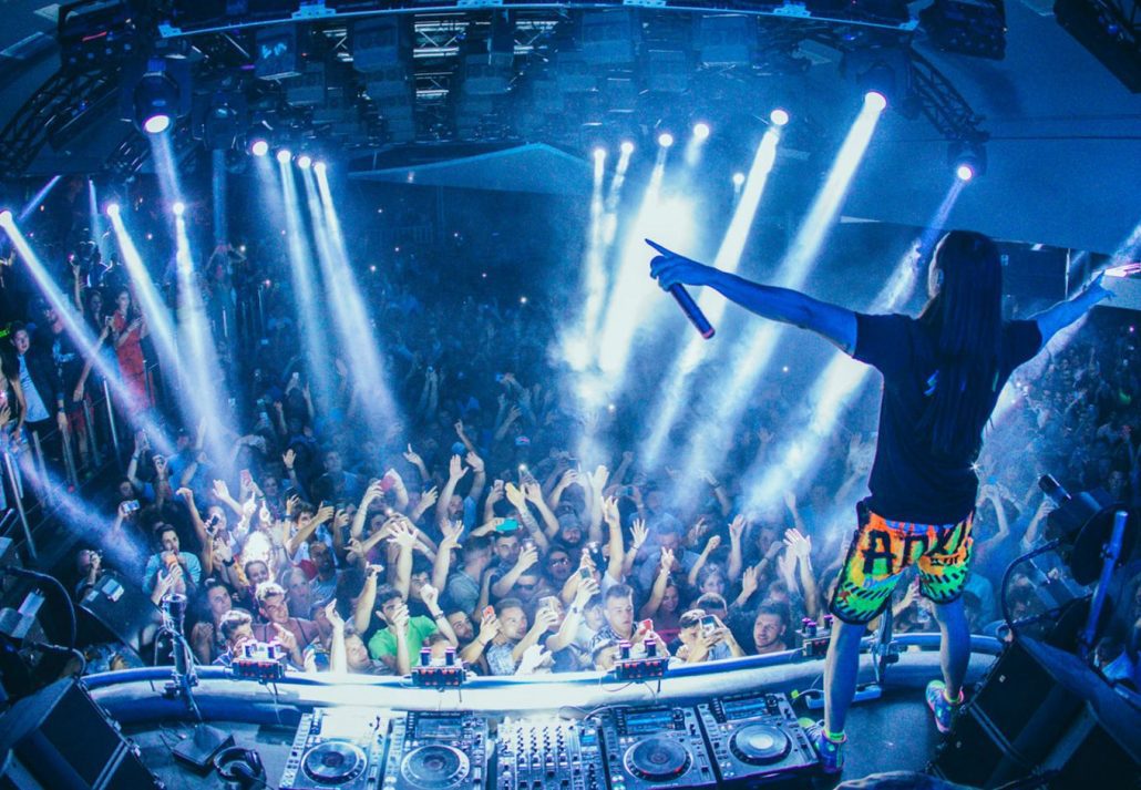 Cavo-Paradiso-8-Best-Night-Clubs-In-Greece