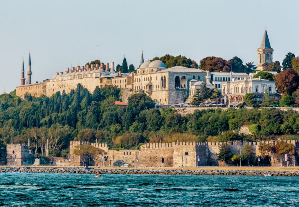 Topkapi-Palace-12-Amazing-Art-&-Cultural-Attractions-in-Turkey