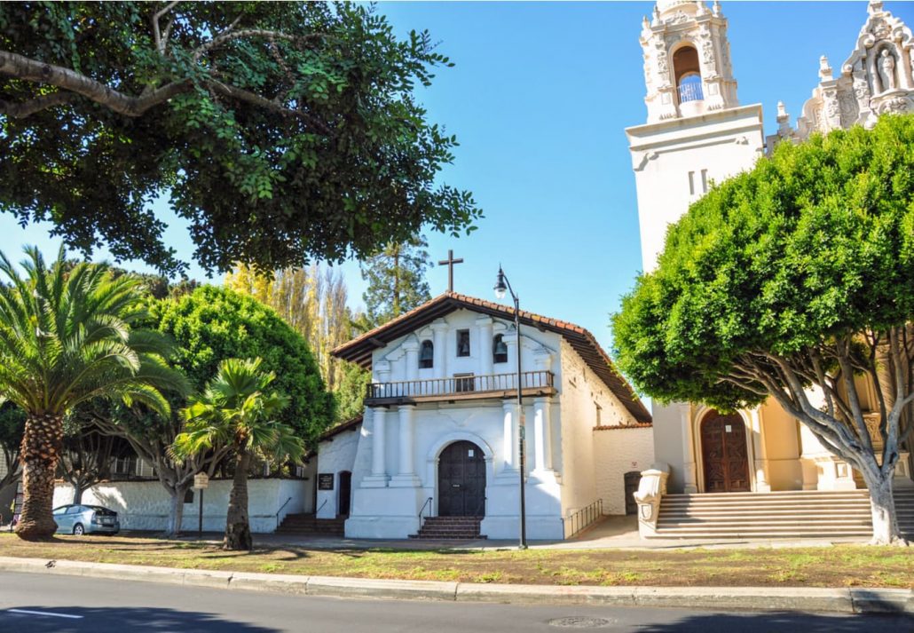 san-francisco-historic-attractions-mission-dolores | CuddlyNest Travel Blog Mission Dolores Church, in San Francisco, California.