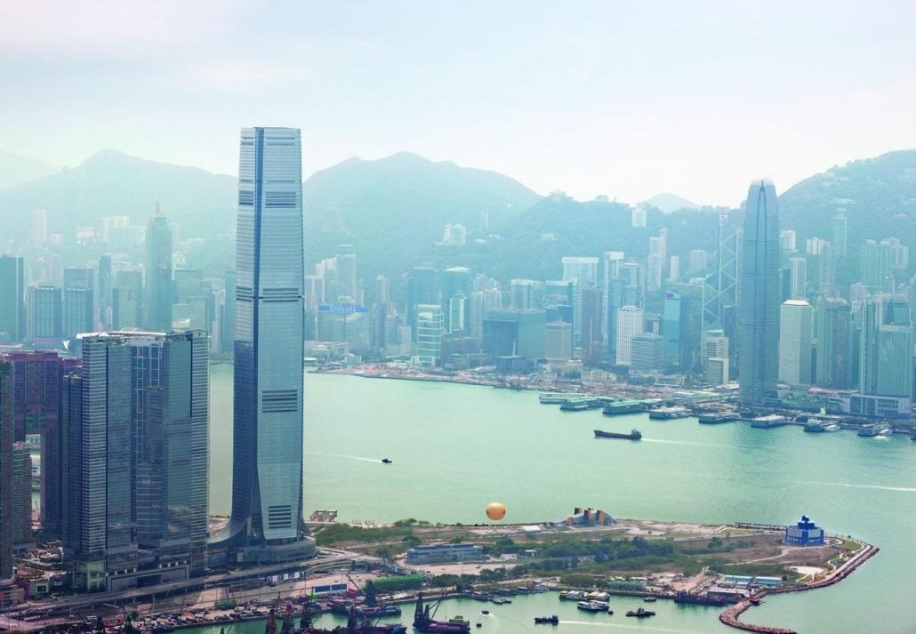 The Best 5 Star Hotels In Hong Kong- Ritz carlton hong kong