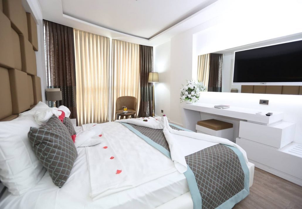 hotels-near-beaches-in-turkey-elips-royal | CuddlyNest Travel Blog Elips Royal Hotel & Spa