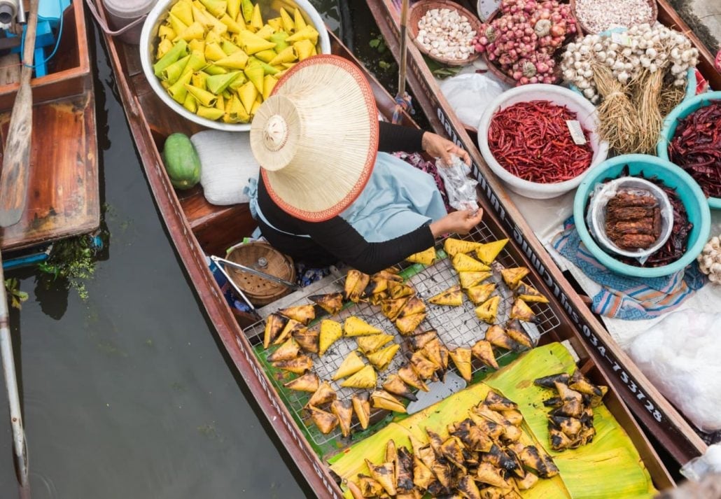 Tha Kha Floating Market, Bangkok.