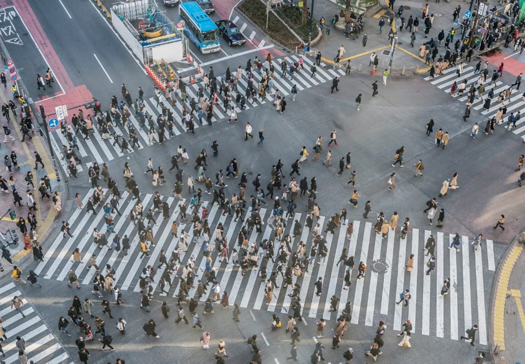 best_things_to_do_in_tokyo_shibuya_scramble_crossing | CuddlyNest Travel Blog Tokyo shibuya scramble crossing