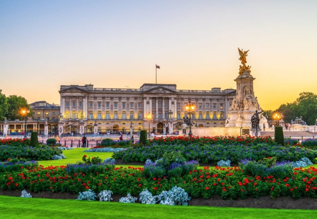 Things to do in London - Buckingham Palace