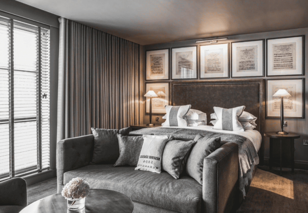 hotels-in-glasgow-dakota-glasgow | CuddlyNest Travel Blog Suite at Dakota Glasgow Hotel, in Glasgow, Scotland.