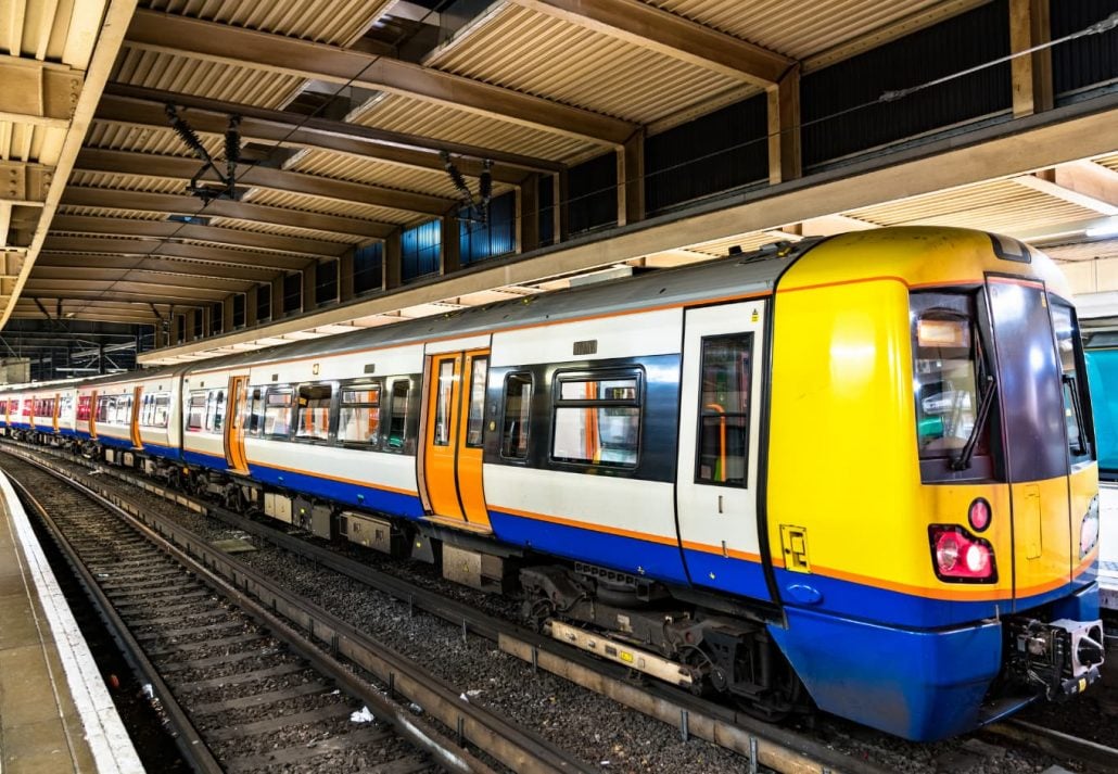 london train euston station