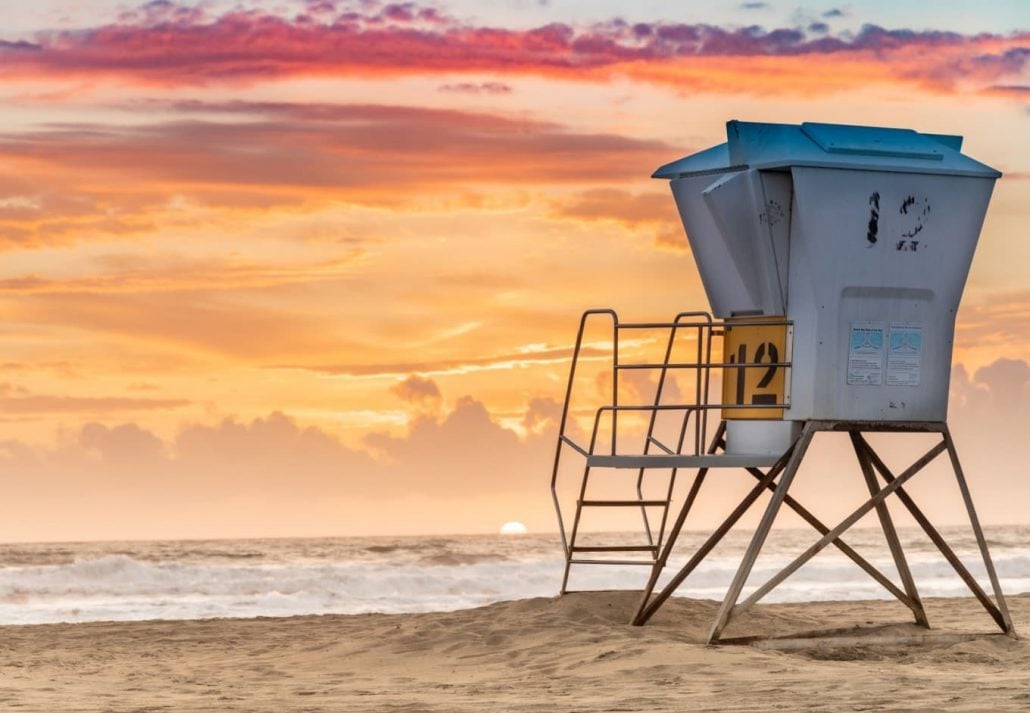 Sunset at South Mission Beach, in San Diego.