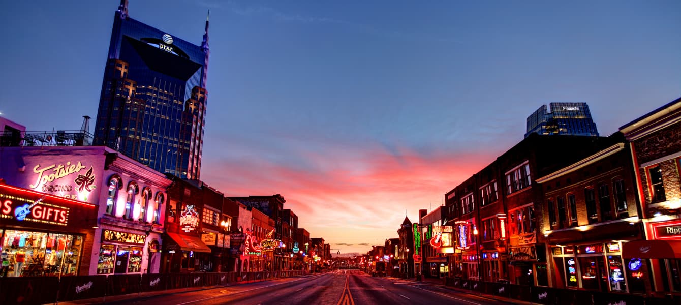 nashville broadway sunset