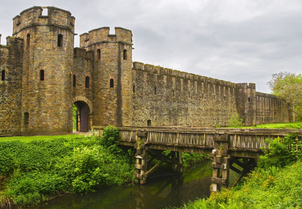 a bridge to Cardiff Castle