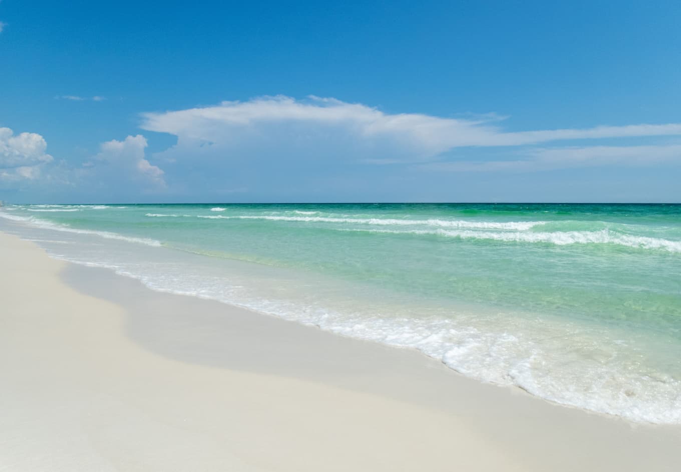 7 Must-Visit Clear Water Beaches In Florida That Aren't Basic AF