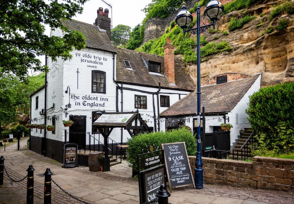things-to-do-in-nottingham-ye-old-trip-to-jerusalem | CuddlyNest Travel Blog Ye Olde Trip to Jerusalem