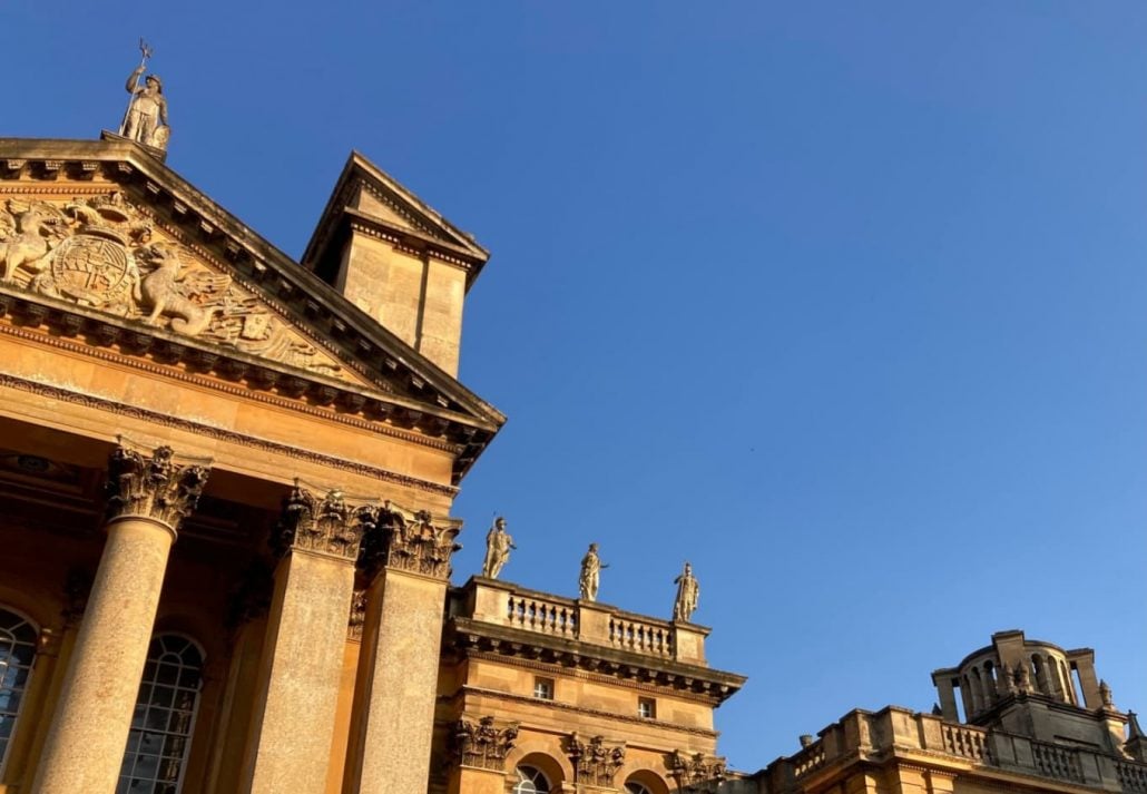 detailing on the top edge of Blenheim Palace