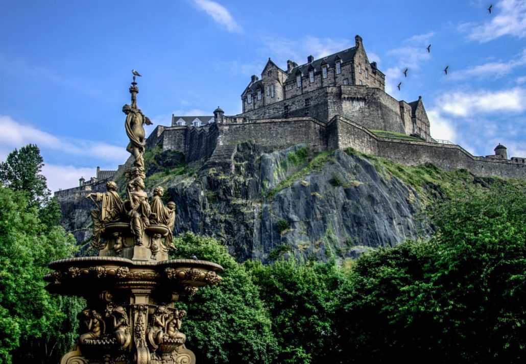 the magical Edinburgh Castle located on top of a hill