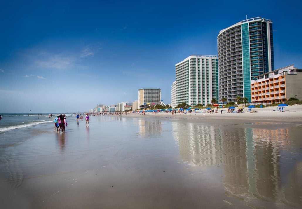 6 Top-Rated Christmas Beach Vacations