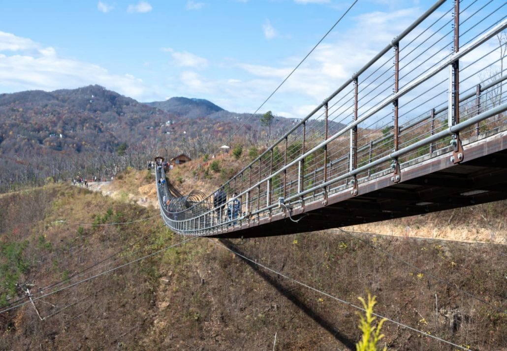 christmas-in-gatlinburg-guide-sky-park | CuddlyNest Travel Blog Gatlinburg SkyLift Park