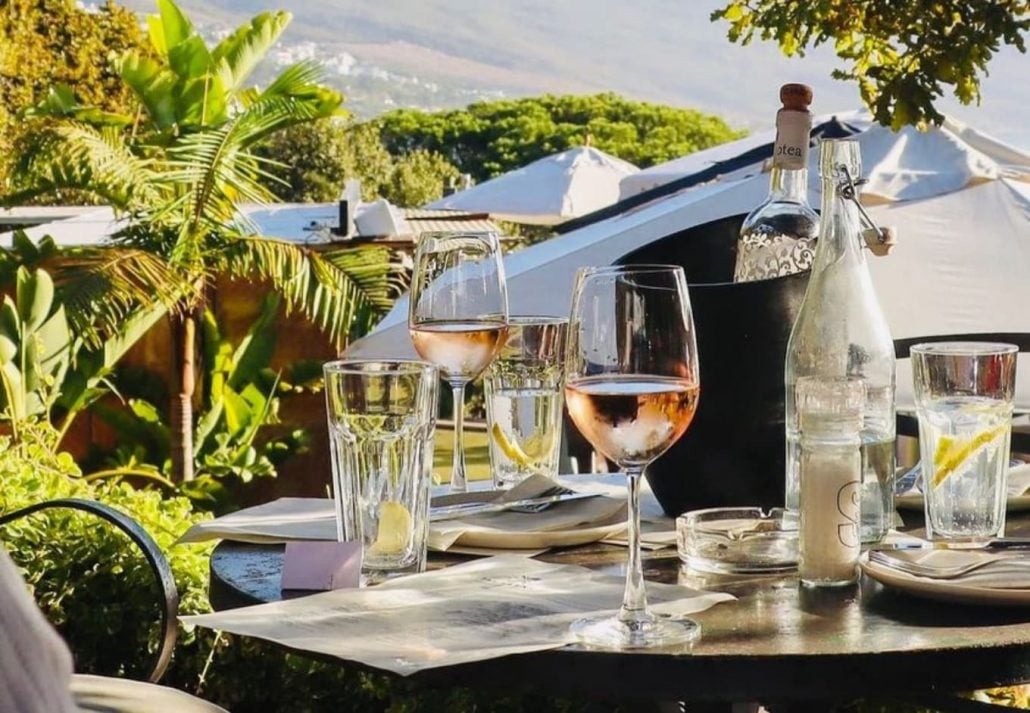 best-restaurants-in-cape-town-the-laws | CuddlyNest Travel Blog The Lawns at the Roundhouse