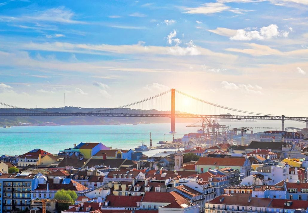 Best Time To Visit Lisbon - lisbon sunny