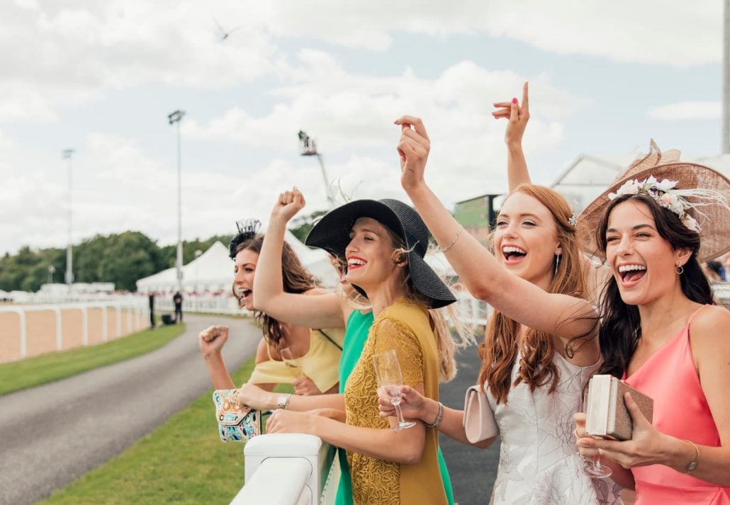horse-racing-dubai-season | CuddlyNest Travel Blog Horse Racing In Dubai - Season