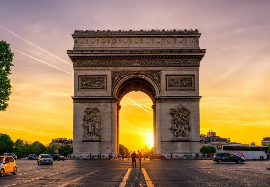 Arc de Triomphe - Temporary Triumphe