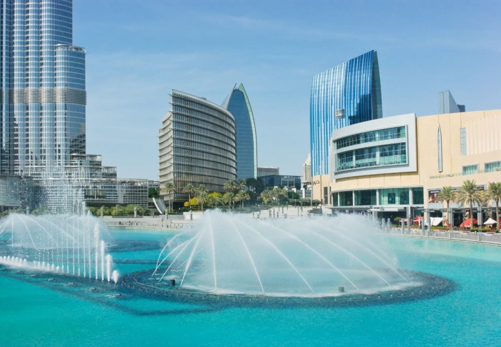 Dubai Fountain - Dubal Mall Waterfront Promenade