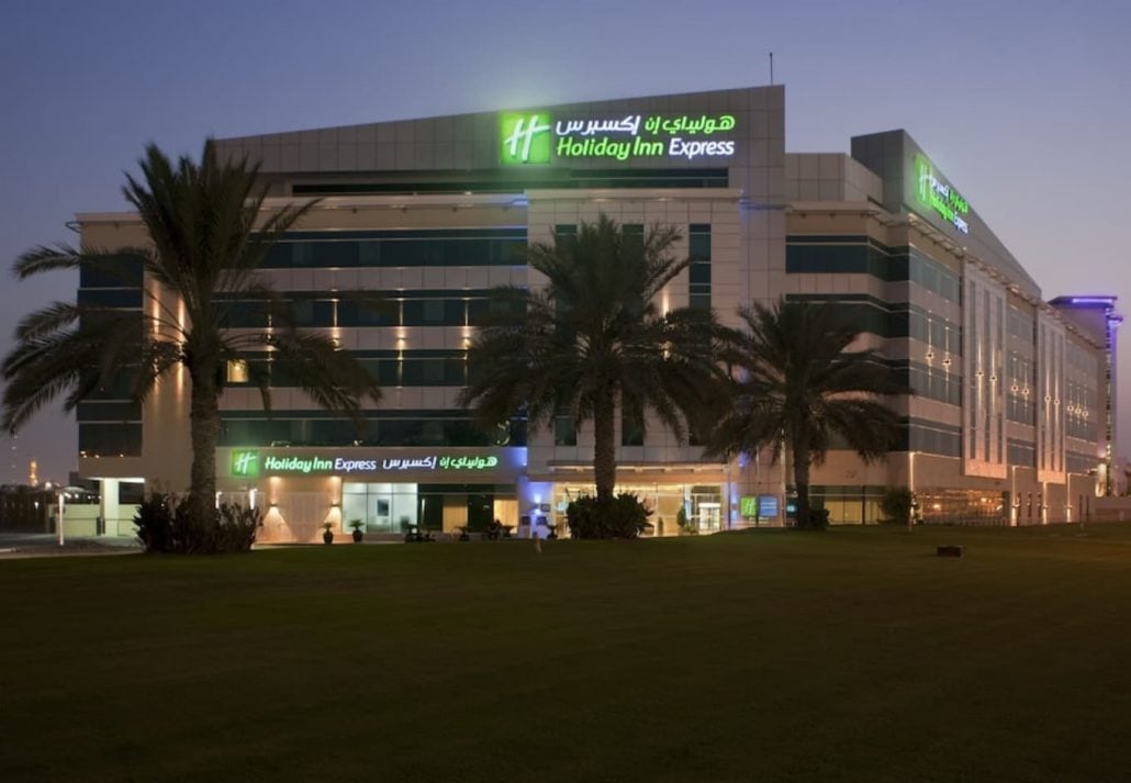 Hotels Near Dragon Mart Dubai - Holiday Inn Express Dubai Airport