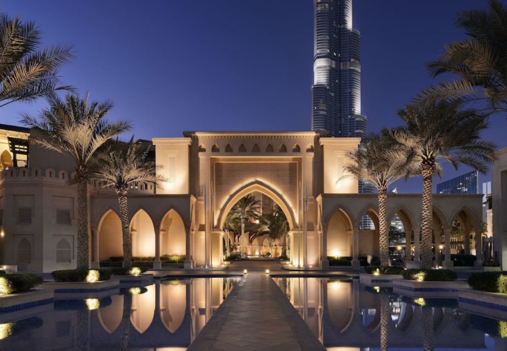 Hotels Near Dubai Aquarium & Underwater Zoo - Palace Downtown