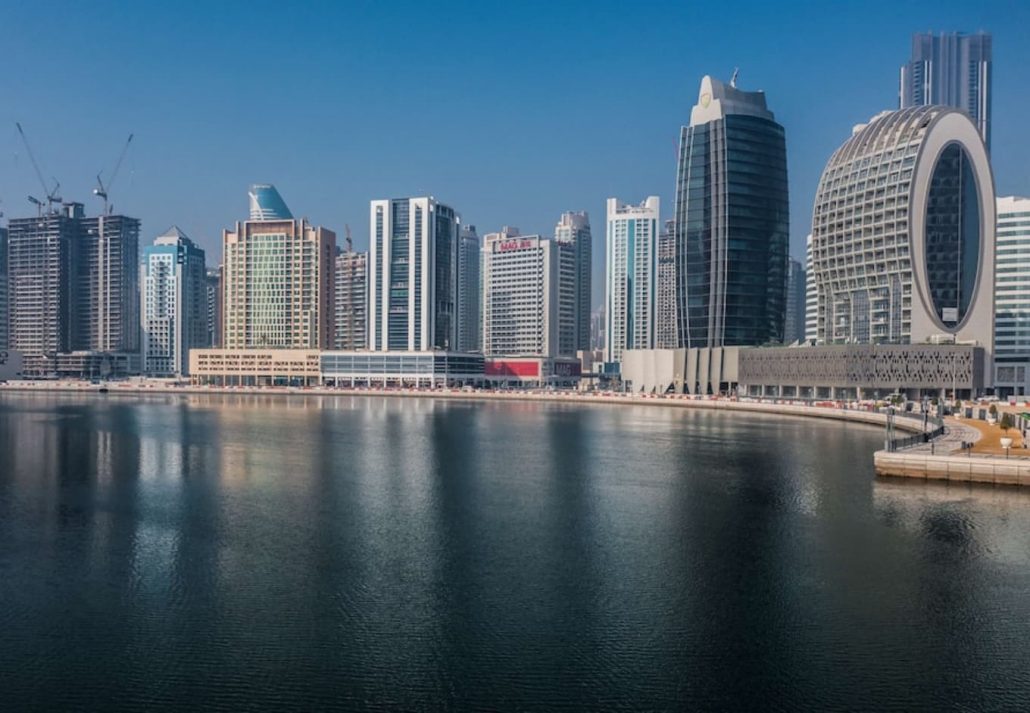 Hotels Near Dubai Design District - Radisson Blu Hotel Dubai Canal View