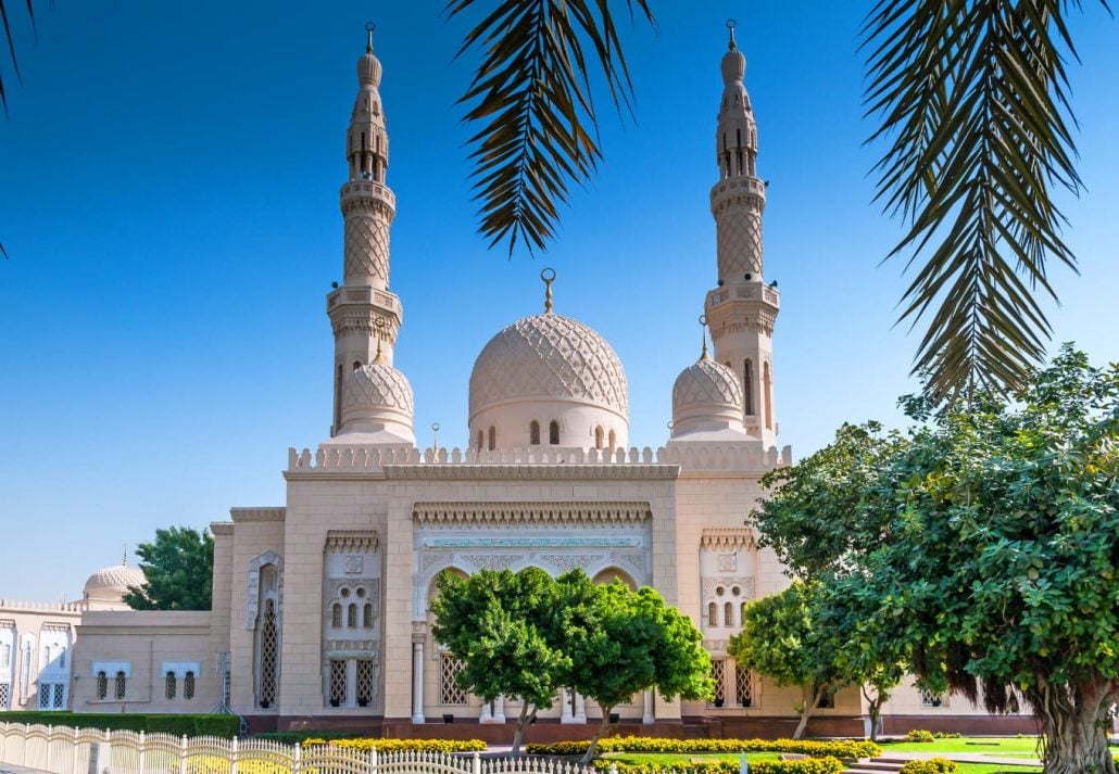 Jumeirah Mosque - History