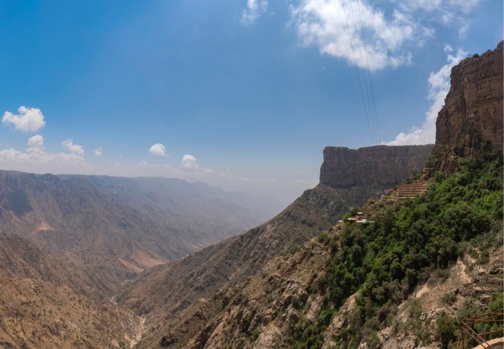 History and culture of Al Habala Hanging Village