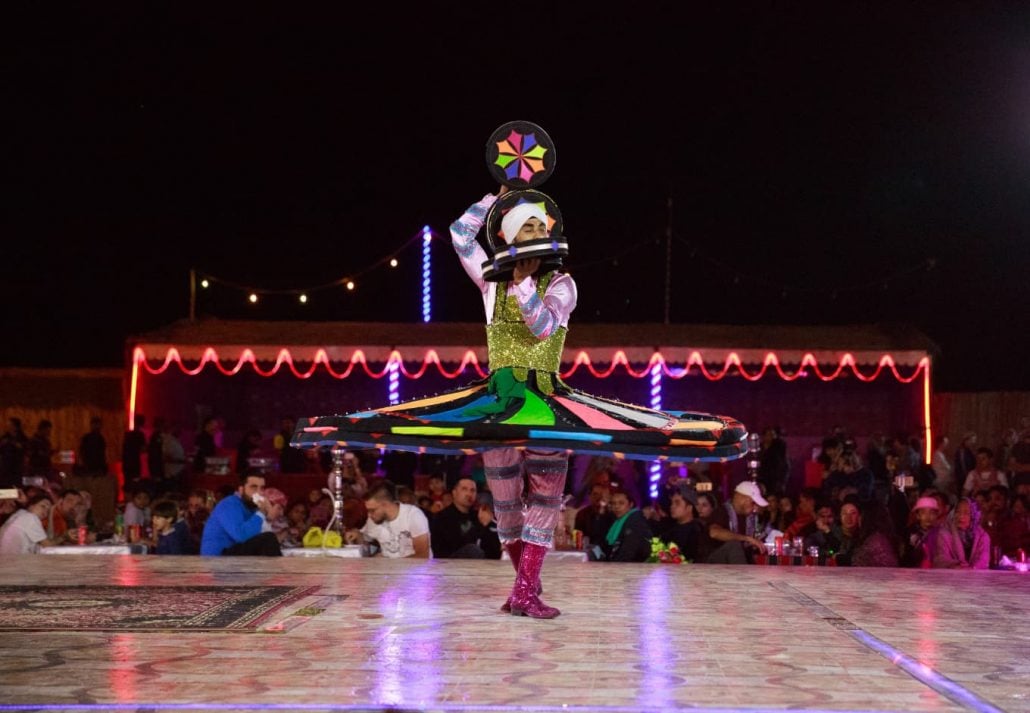dubai_desert_dance_performances | CuddlyNest Travel Blog