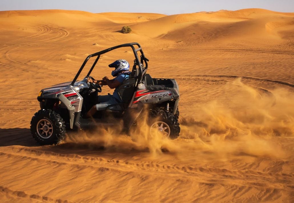 dubai_desert_dune_bashing | CuddlyNest Travel Blog