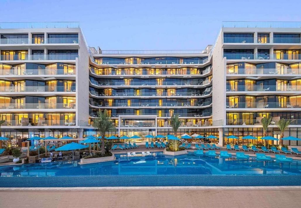 All inclusive resorts in Dubai - Dubai The Retreat Palm McGallery