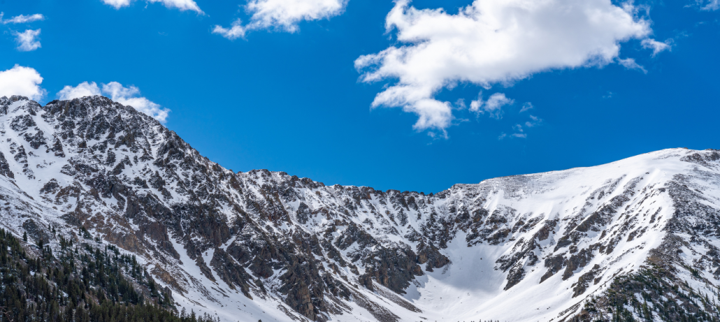 The Best Affordable Ski Resorts in Colorado | CuddlyNest