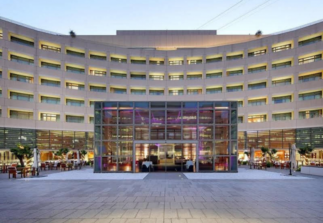 Eurostars Grand Marina Hotel