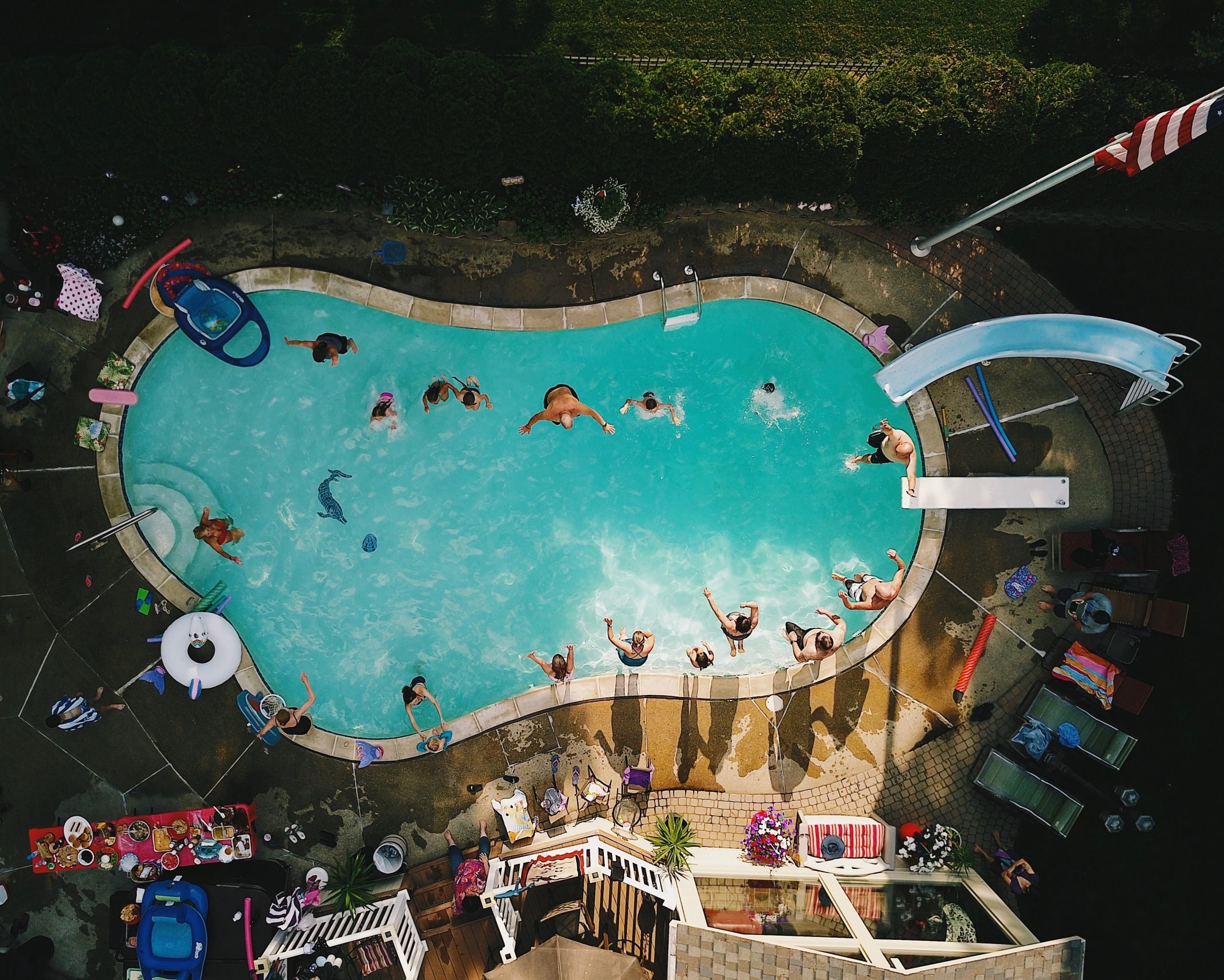 The Movement Against High Fees: How CuddlyNest is Redefining Travel Booking
