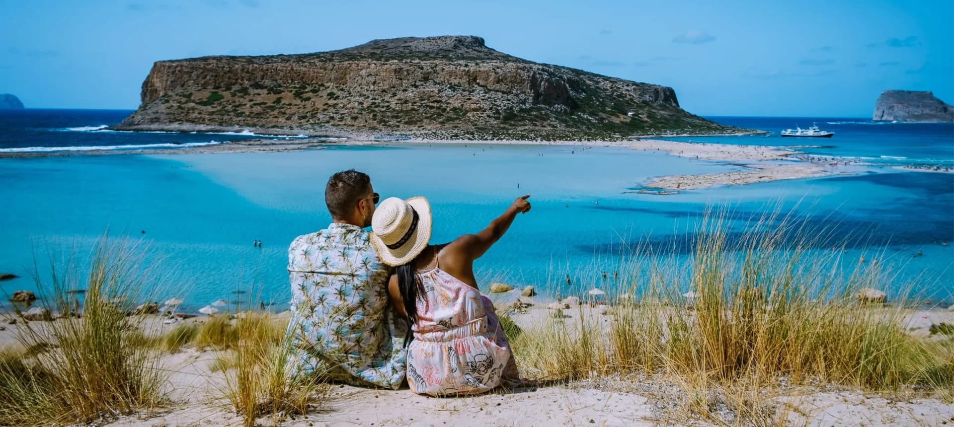 The 8 Top Attractions In Greece