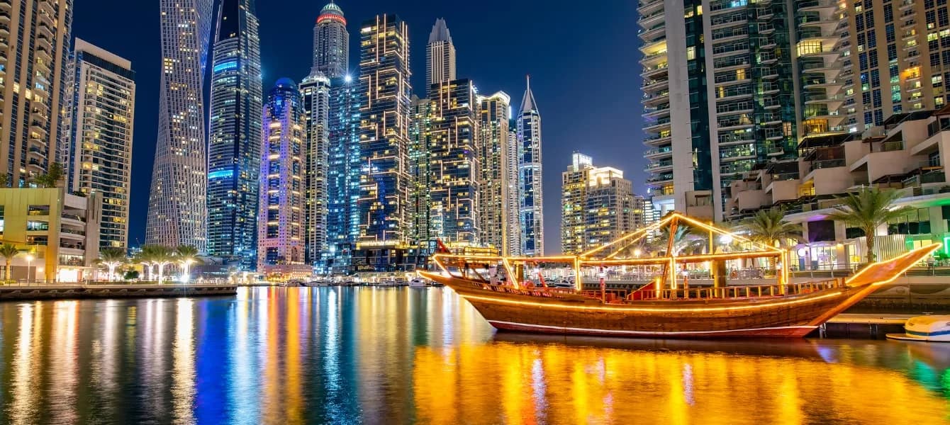 The Ultimate Dubai Dhow Cruise Experiences Tailored For You